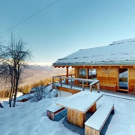Hotel Miroslaw - Sauna & Cosy Chalet 6 Pers