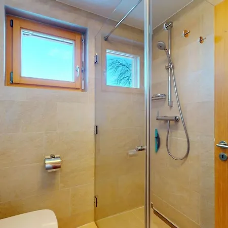 Miroslaw - Sauna & Cosy Chalet 6 Pers Hotel